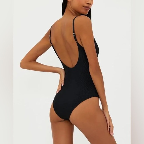 Beach Riot Reese One Piece Swimsuit - Picture 5 of 10